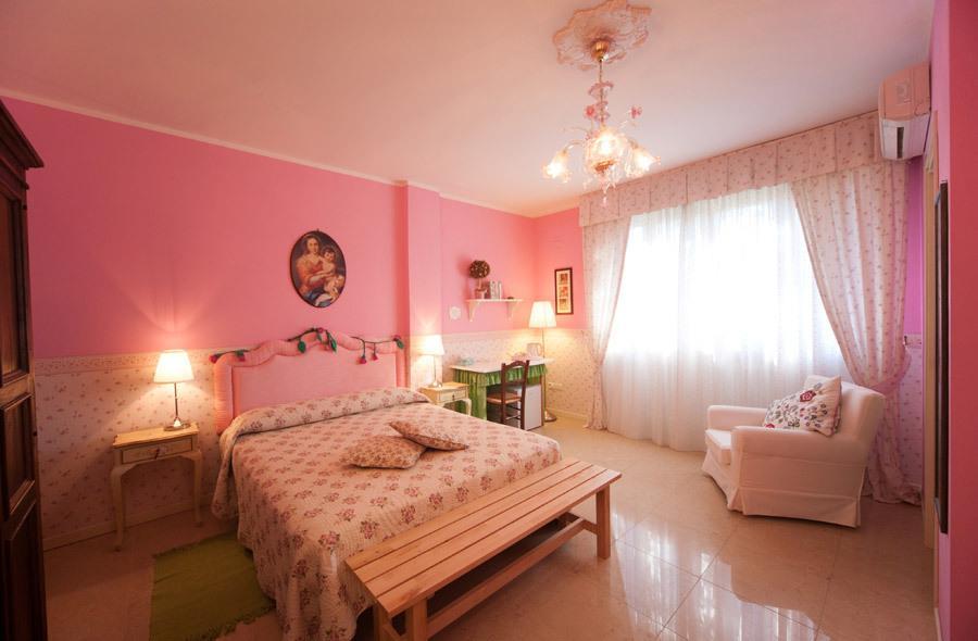Rose e Merletti Pension Sasso Feltrio Kamer foto